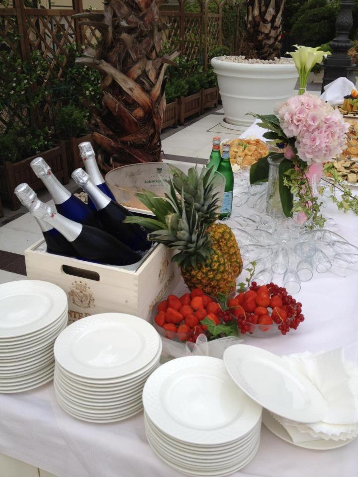 Hotel Conchiglia Cervia Bagian luar foto