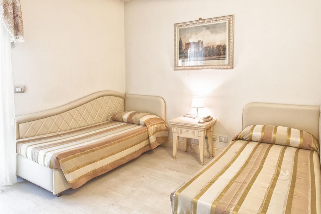 Hotel Conchiglia Cervia Bagian luar foto