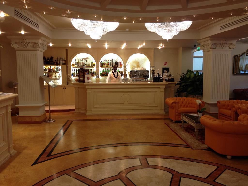 Hotel Conchiglia Cervia Bagian luar foto